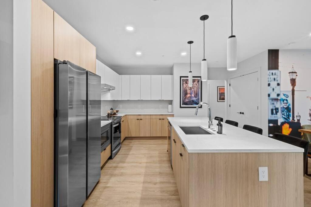 Skyline View, Pool, Gym, Balcony'S, Walk To Bway! Apartment Nashville Luaran gambar