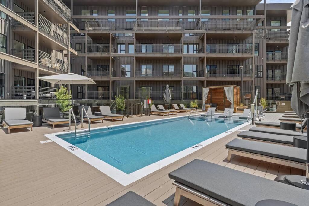 Skyline View, Pool, Gym, Balcony'S, Walk To Bway! Apartment Nashville Luaran gambar